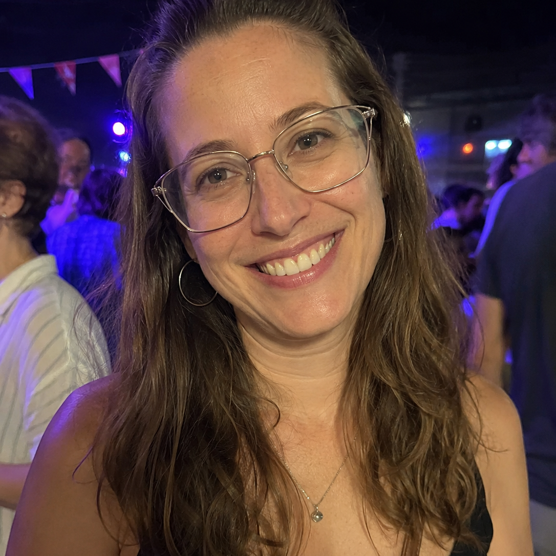 שירה ברק